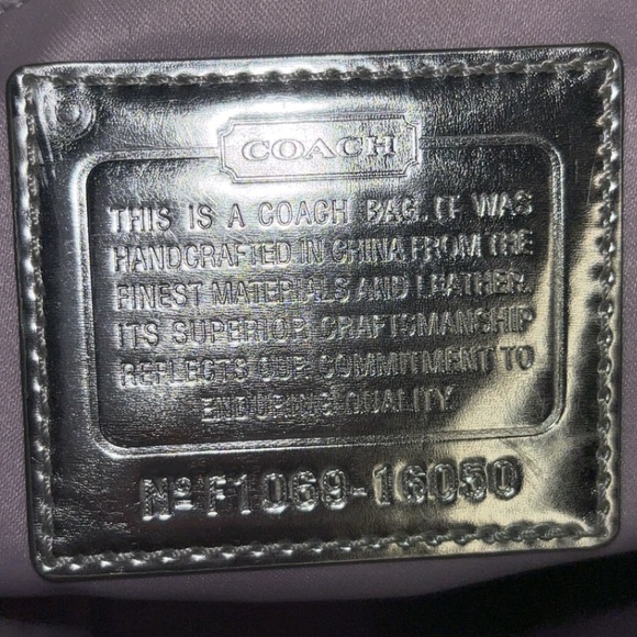 Coach 2010 limited edition rehab Poppy Metallic Silver Star Spotlight Tote EUC - Picture 15 of 16